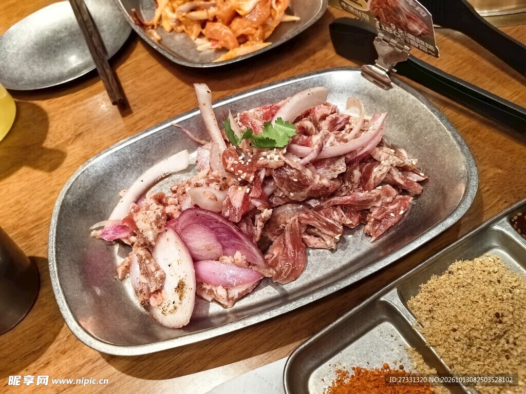 风味凉拌手撕肉