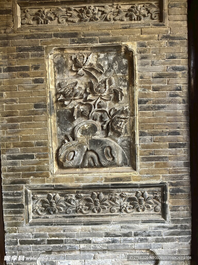 古铜器铭文印记特写