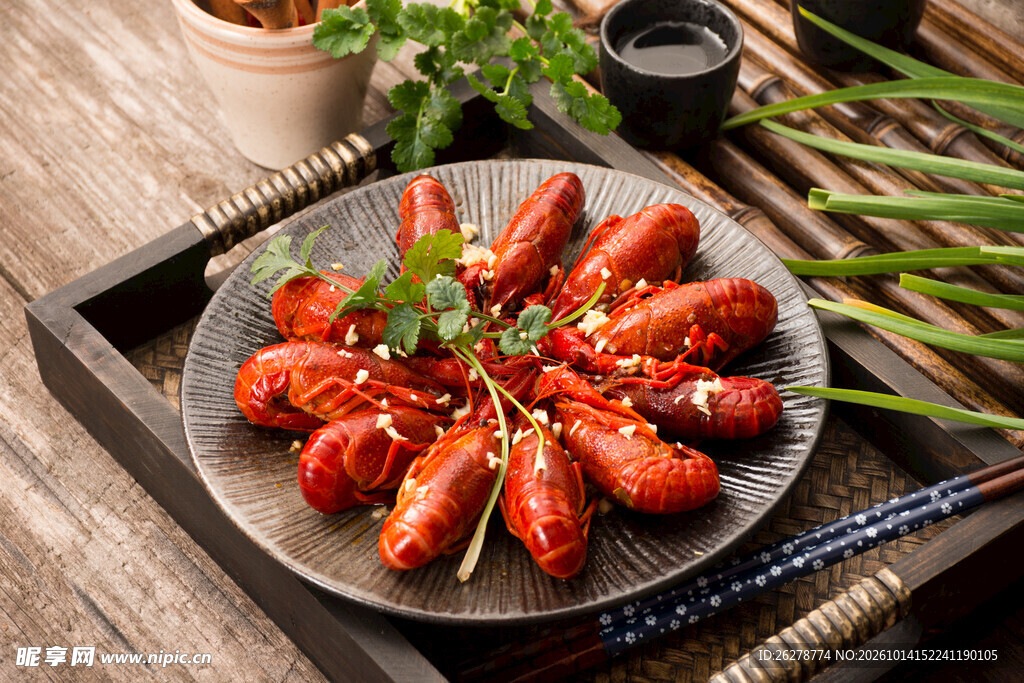 美味麻辣小龙虾