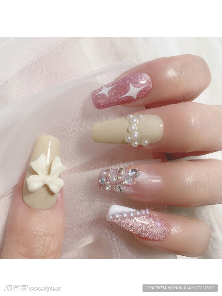 精致少女风美甲款式