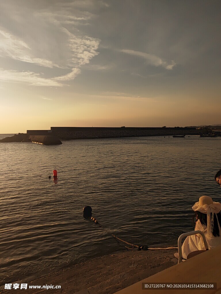 黄昏海滨休闲景致 红海湾