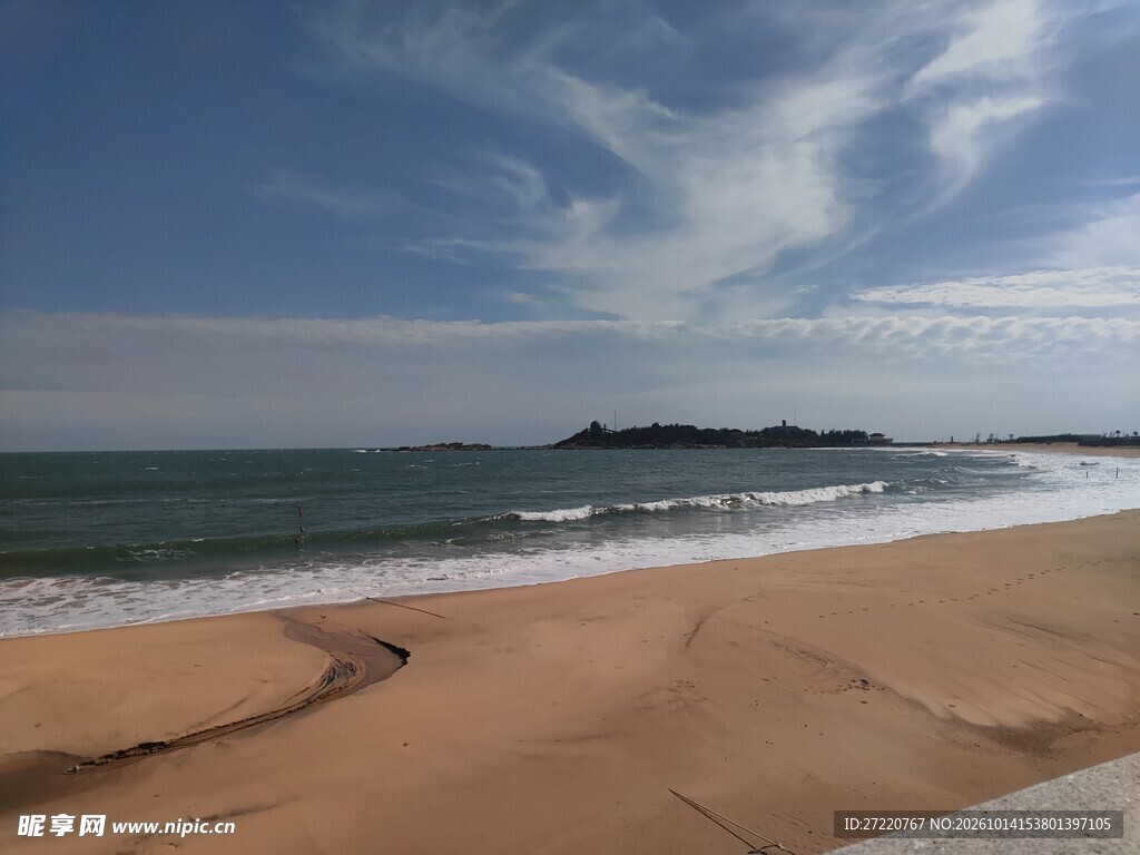 晴日海边沙滩美景 汕尾红海湾