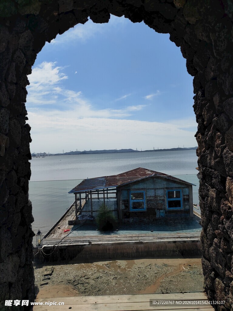 拱门望海边小屋  汕尾红海湾