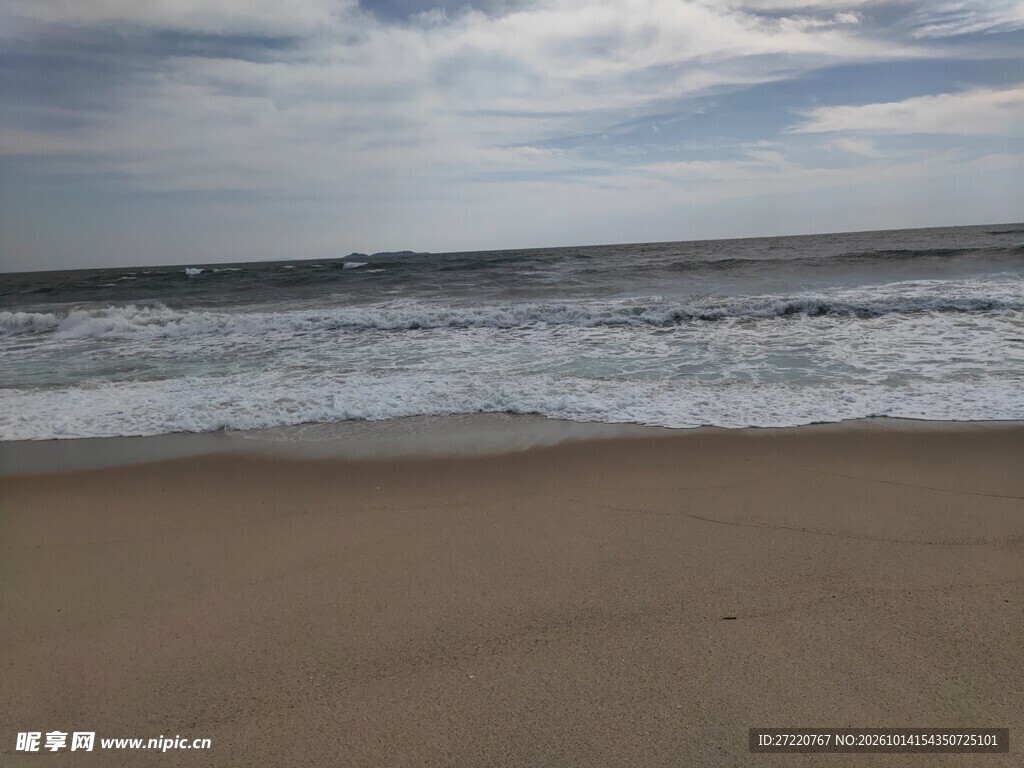 阴天海滩自然风景 汕尾红海湾