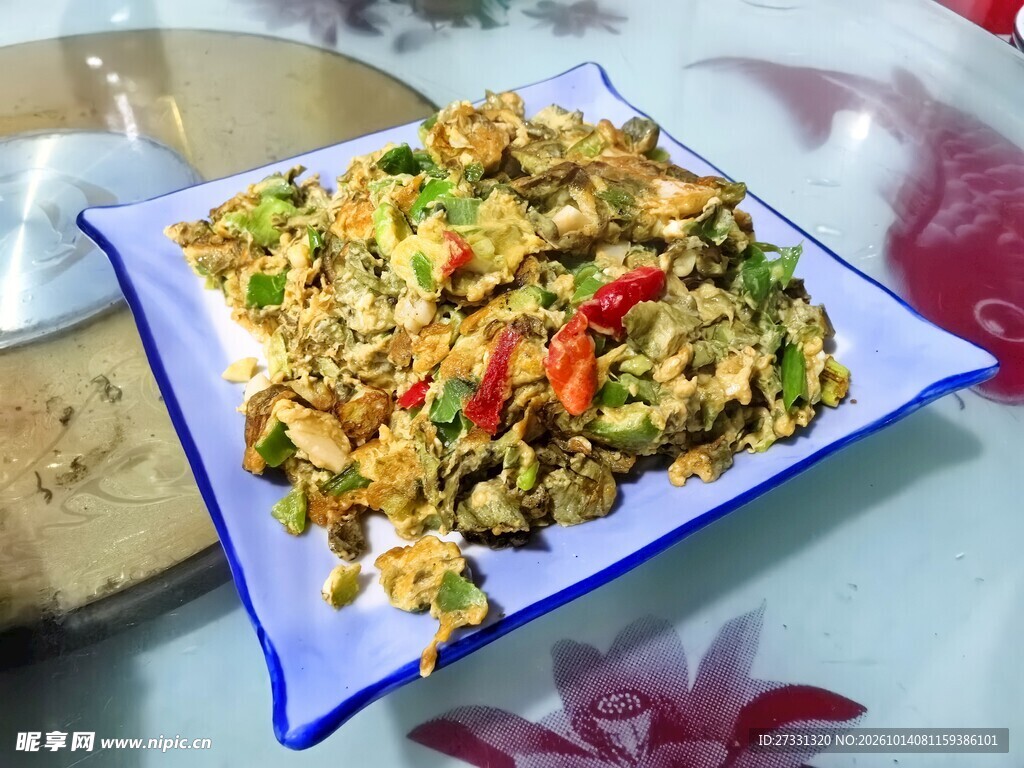家常青椒炒鸡蛋