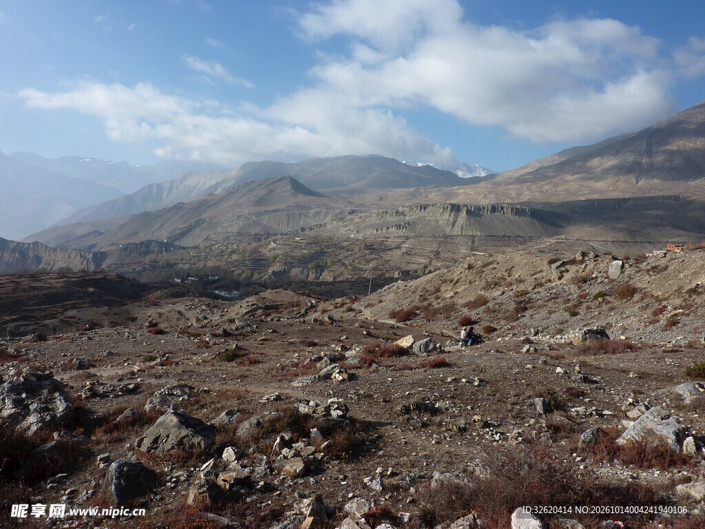 荒野山地自然风景