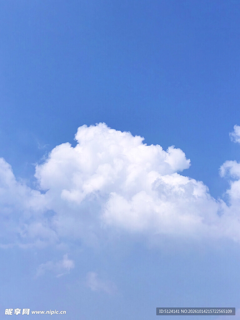 蓝天白云