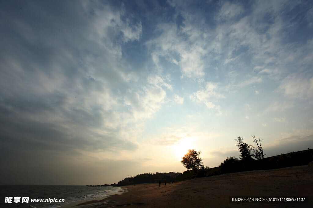 海滨日落风光
