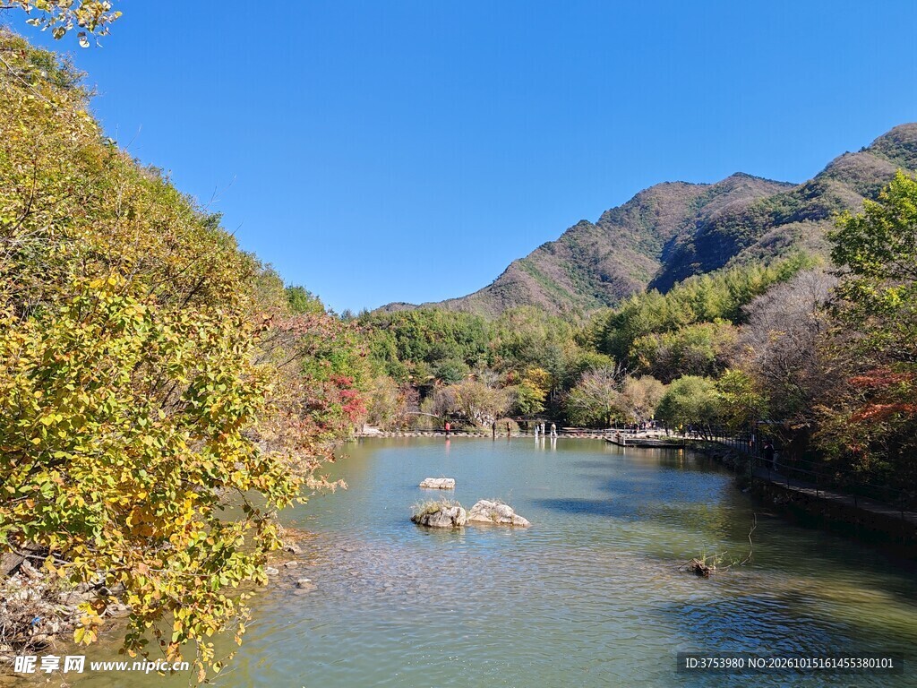 秋季原生态山水风景