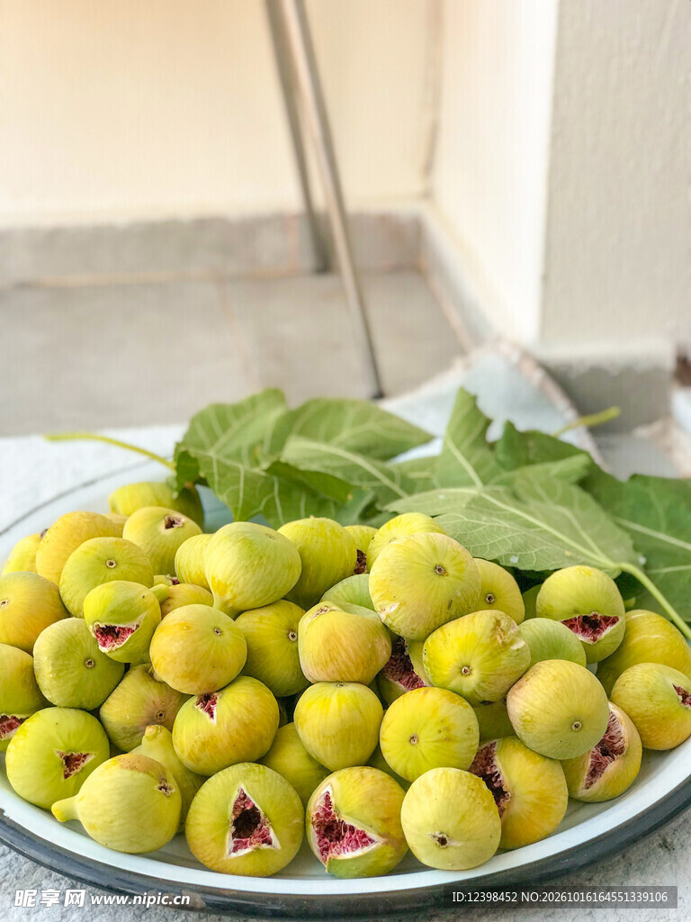 新鲜无花果