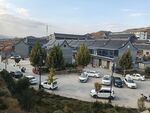 中式古建街区停车场