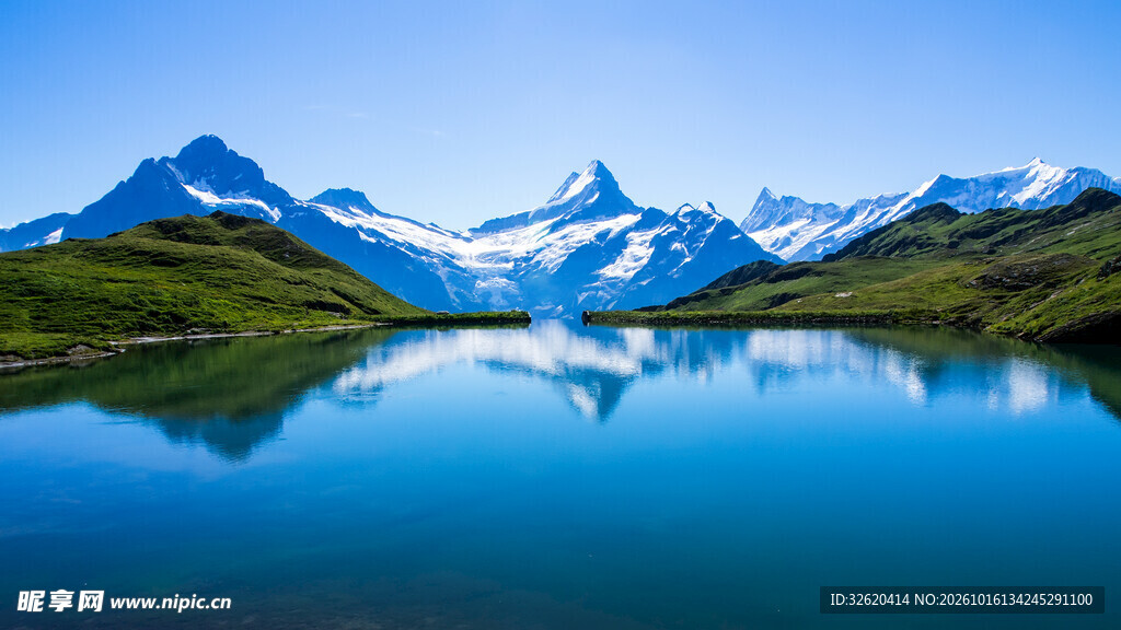 雪山湖景绝美自然风光