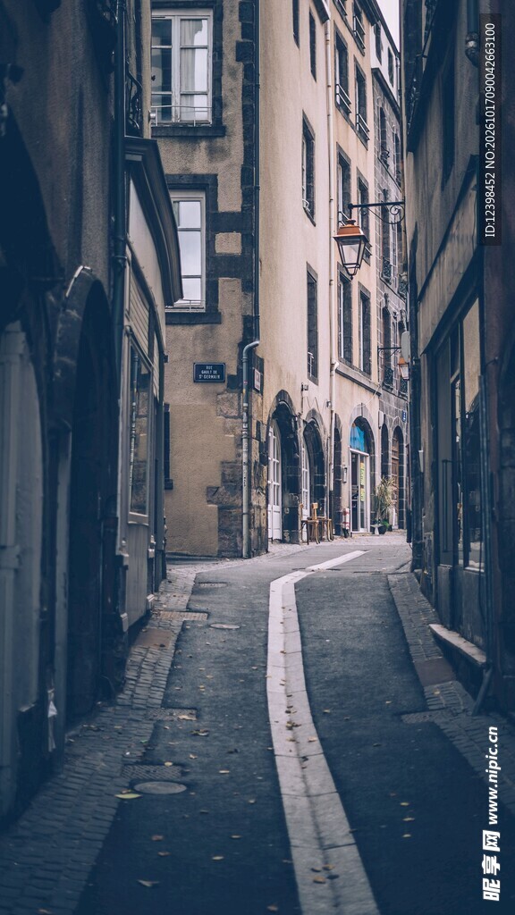 欧式复古小巷街景