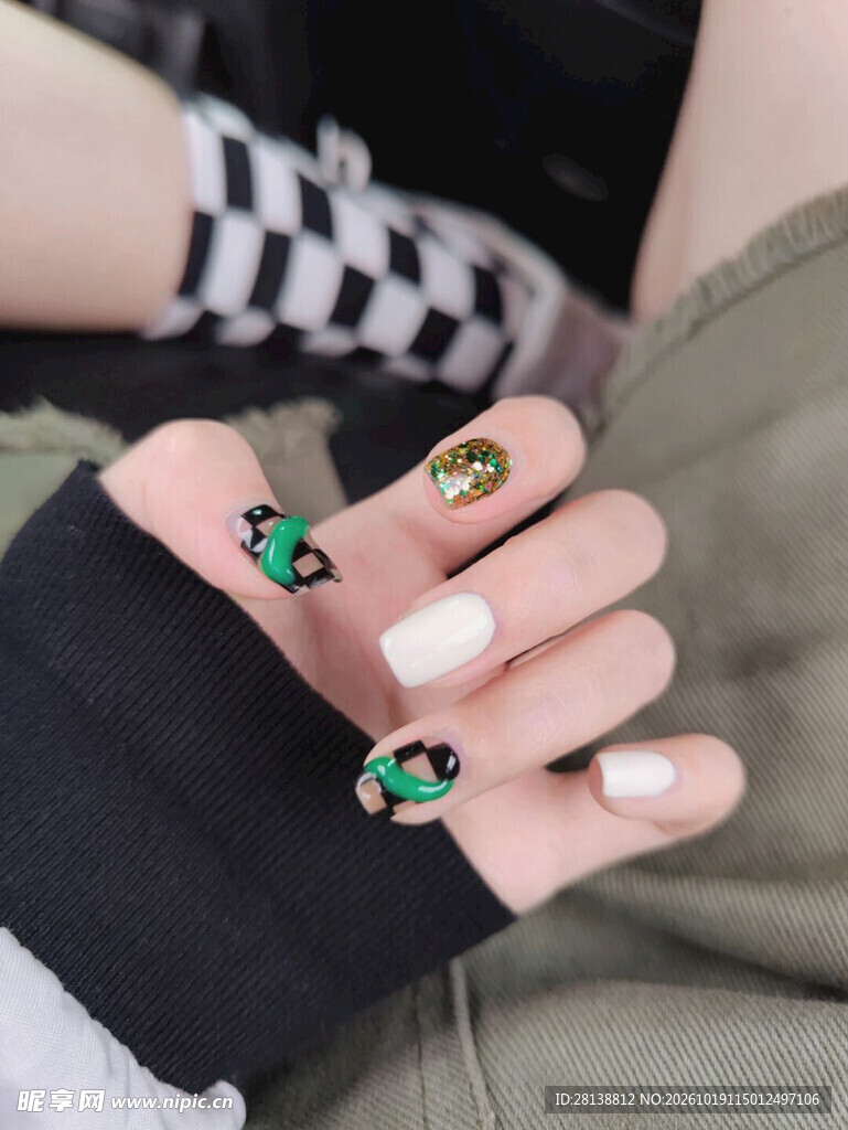 潮酷个性美甲款式