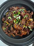 砂锅葱香烧肉