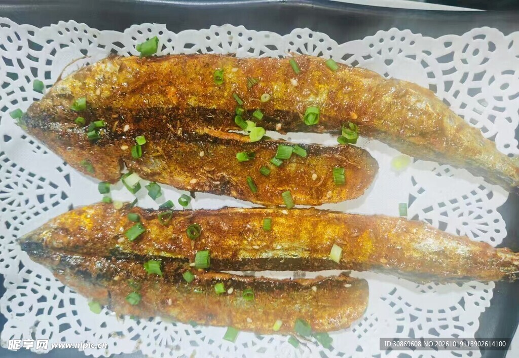 香煎多春鱼