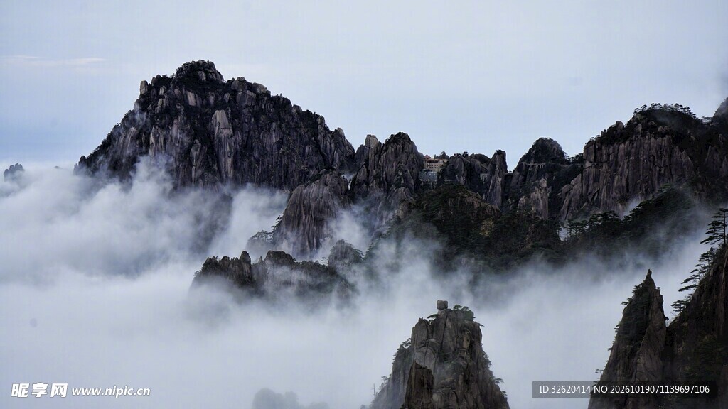 高山云海景观