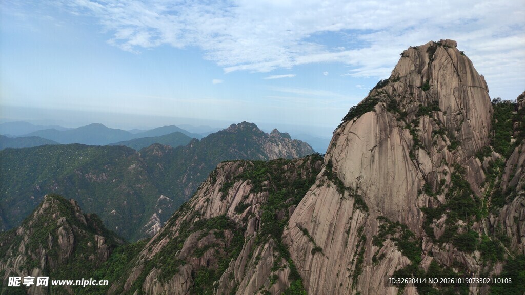 奇峰远山自然风光