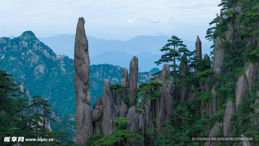 黄山奇峰怪石景观