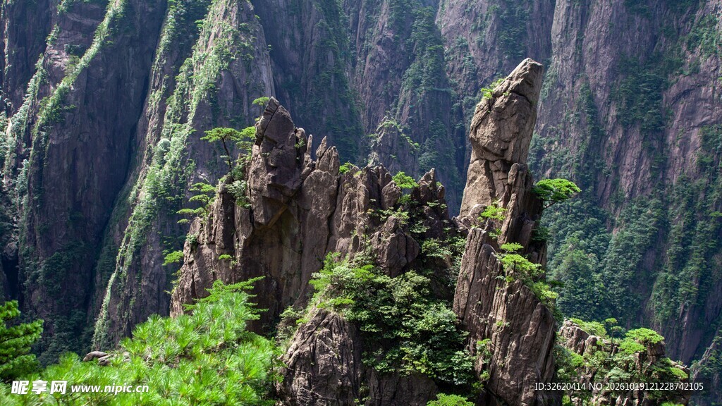 黄山奇峰怪石自然景观