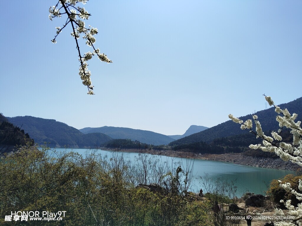 春日山湖自然美景