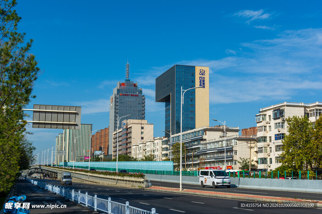 城市蓝天街景风光