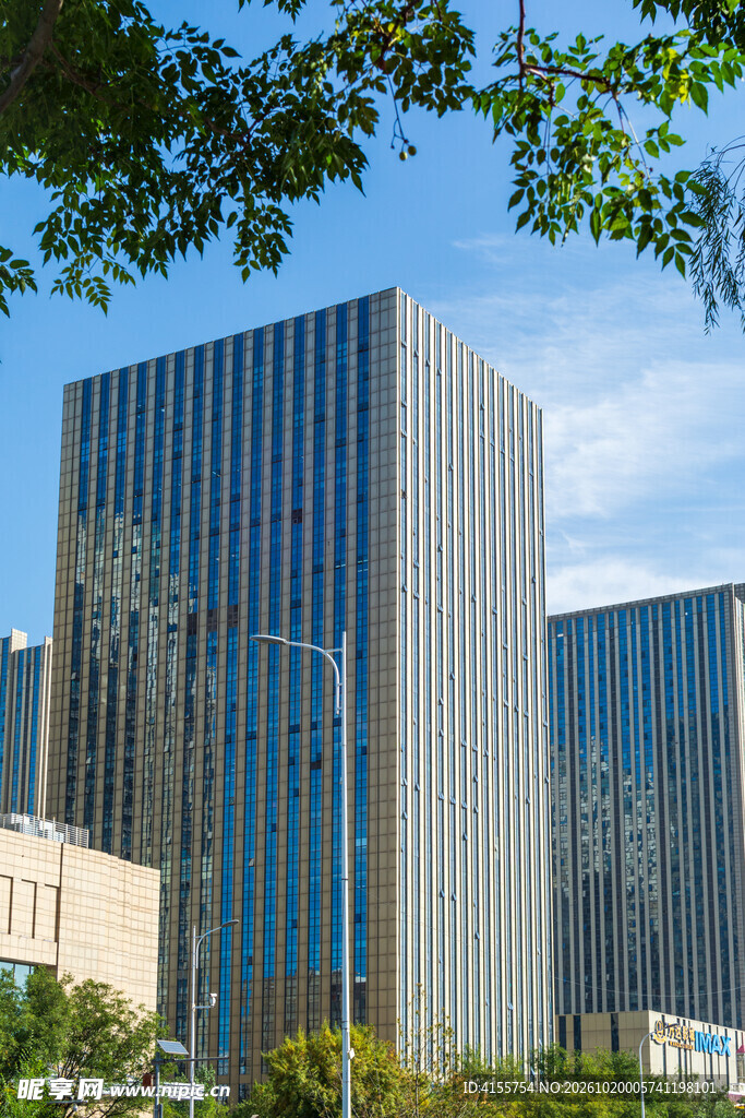 现代商务写字楼外景