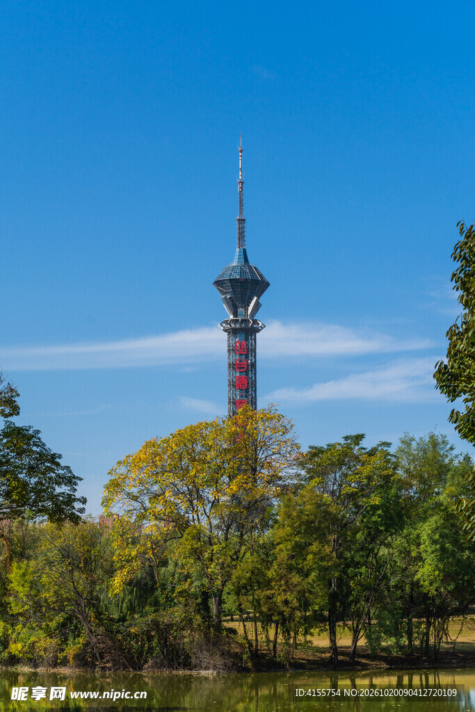 晴空电视塔林间景观