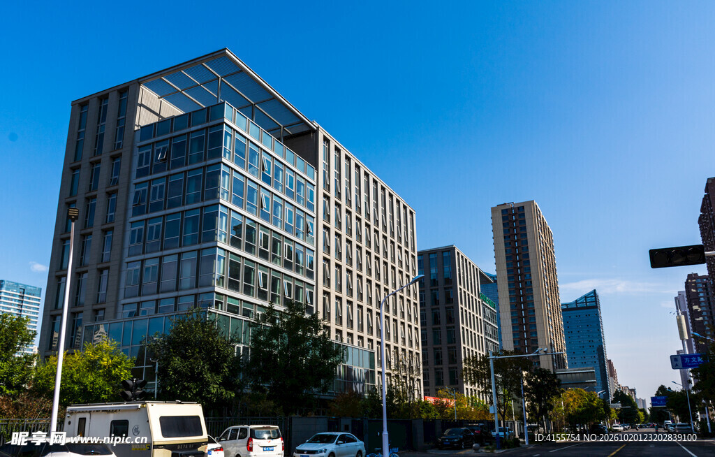 城市商务区高楼街景
