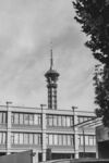 黑白城市高塔建筑