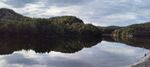 静谧山湖自然风光
