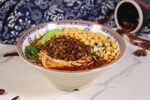 川味杂酱面