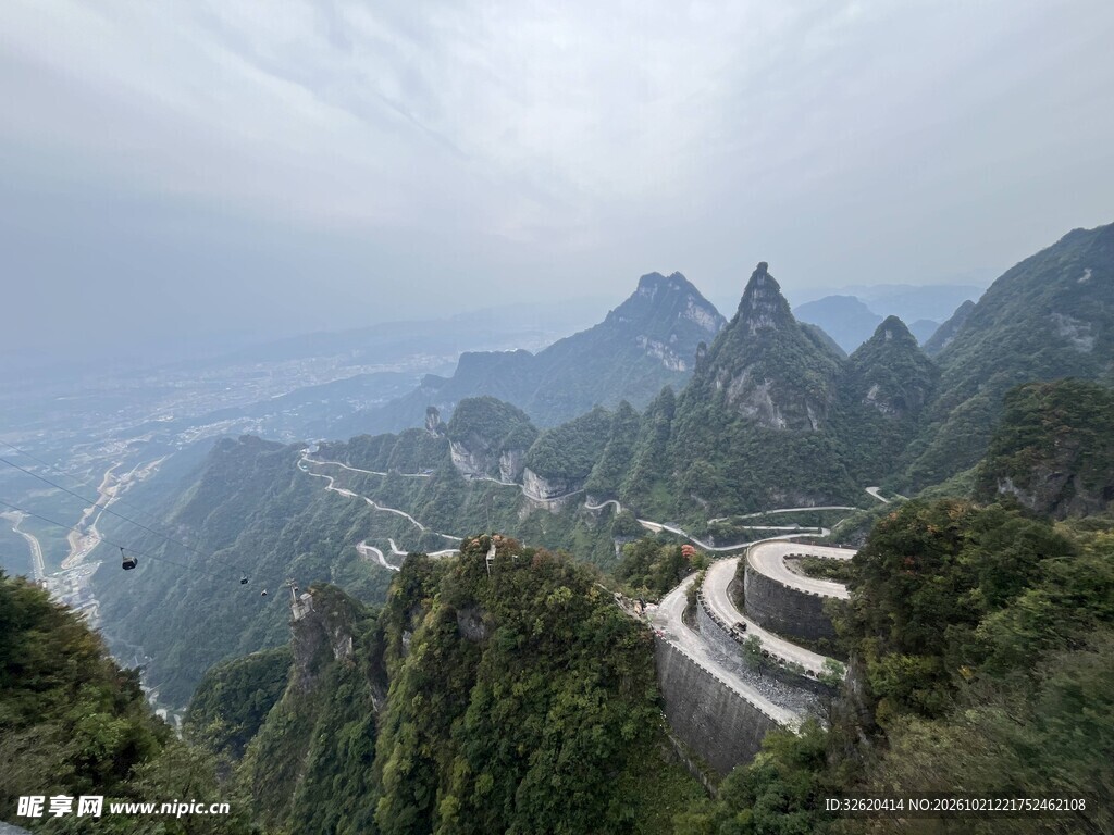 盘山公路山景风光