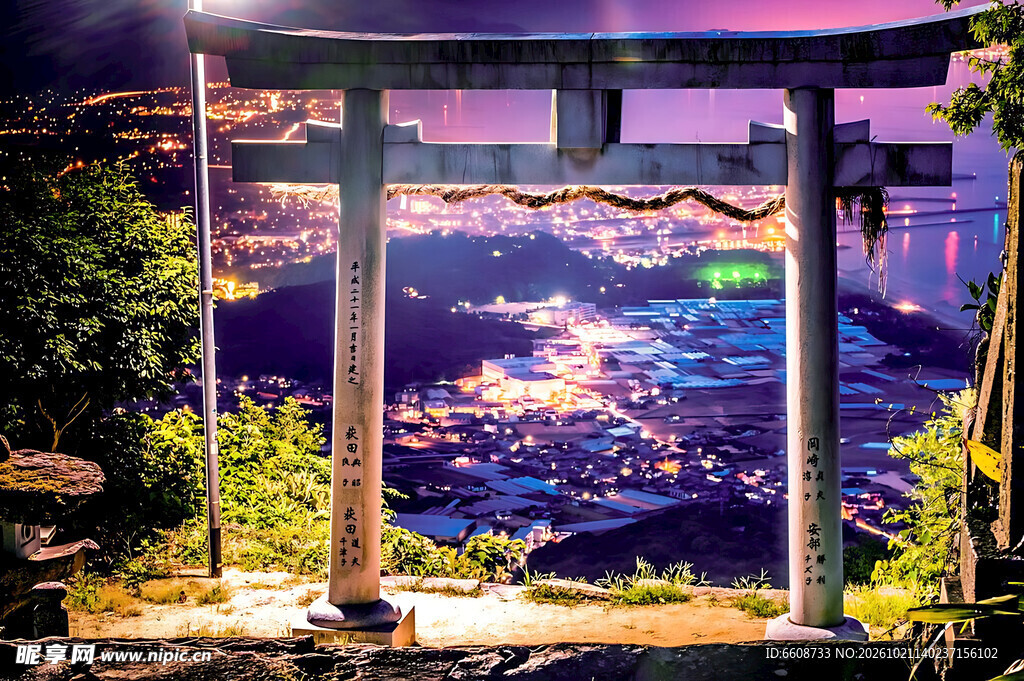 暮色日式鸟居风景