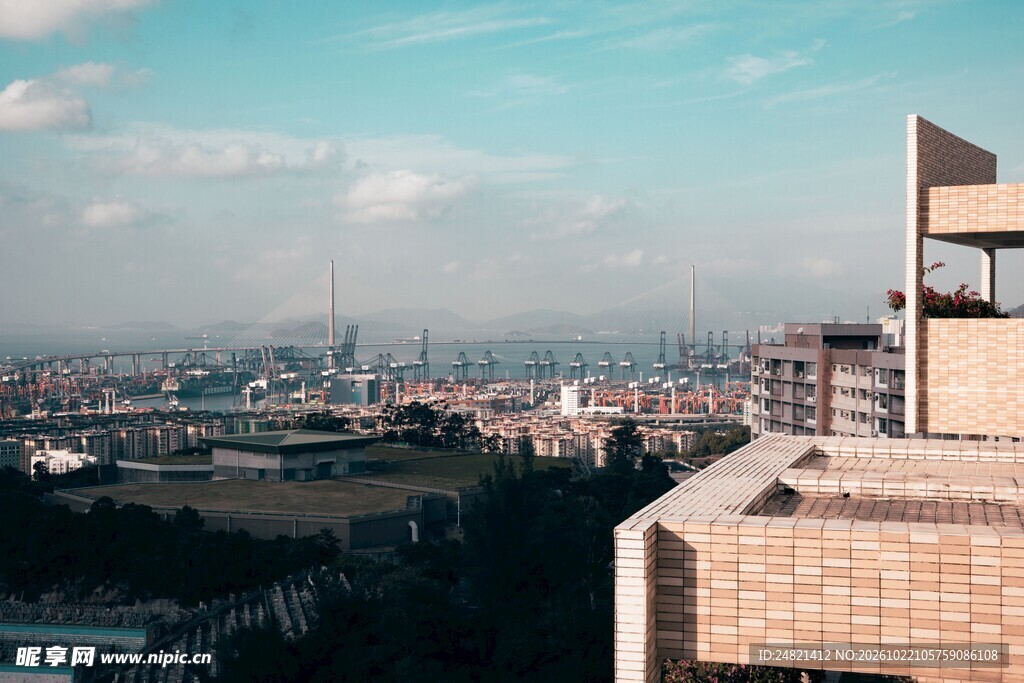 高空俯瞰城市远景