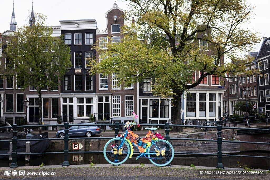 阿姆斯特丹运河街景