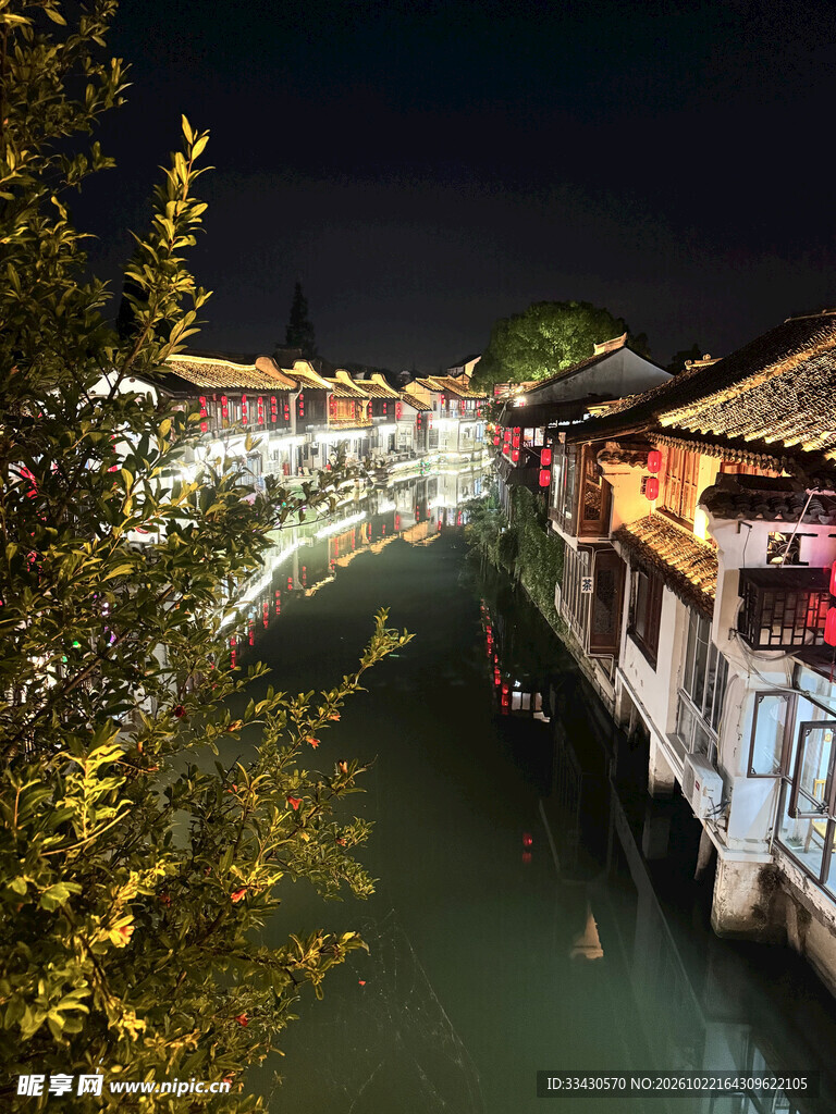 江南水乡夜景