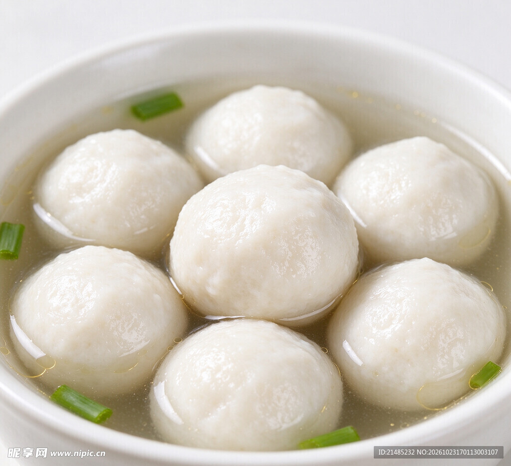 美味清汤鱼丸