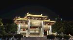 中式古牌楼夜景