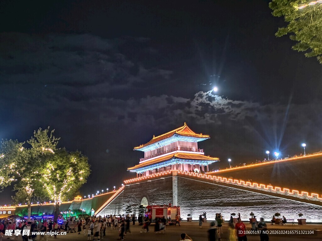 正定南门城楼夜景