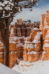 雪后红岩峡谷冬景