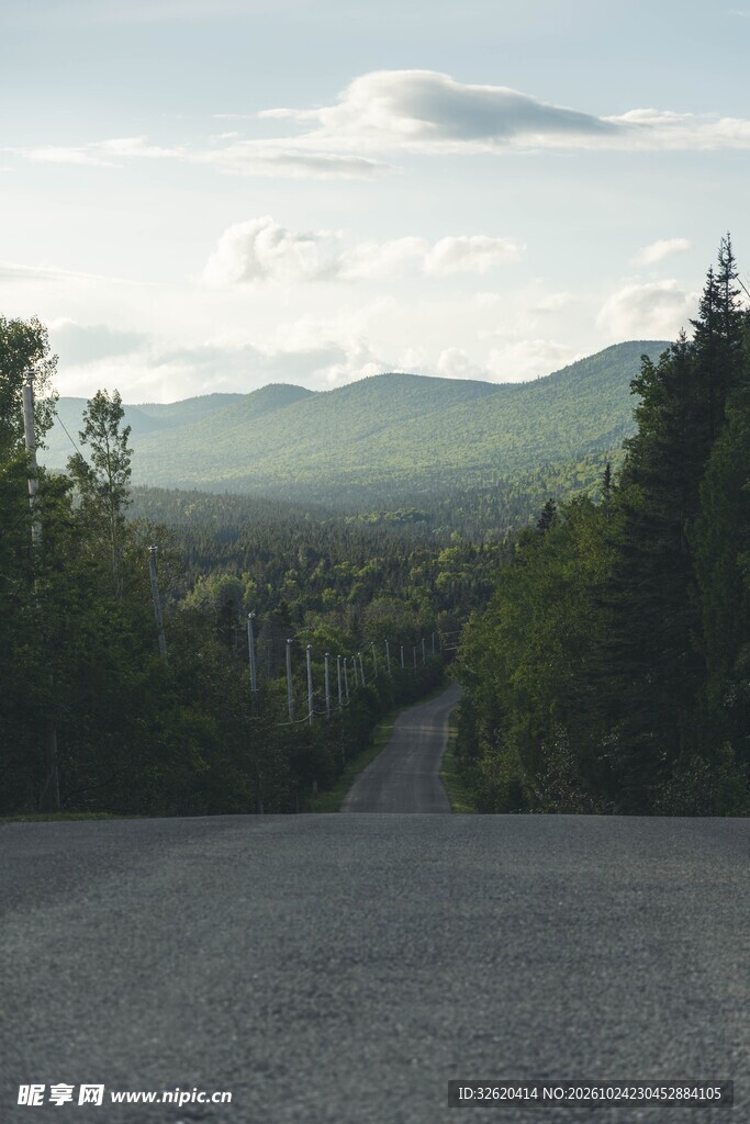 郊野公路山景风光
