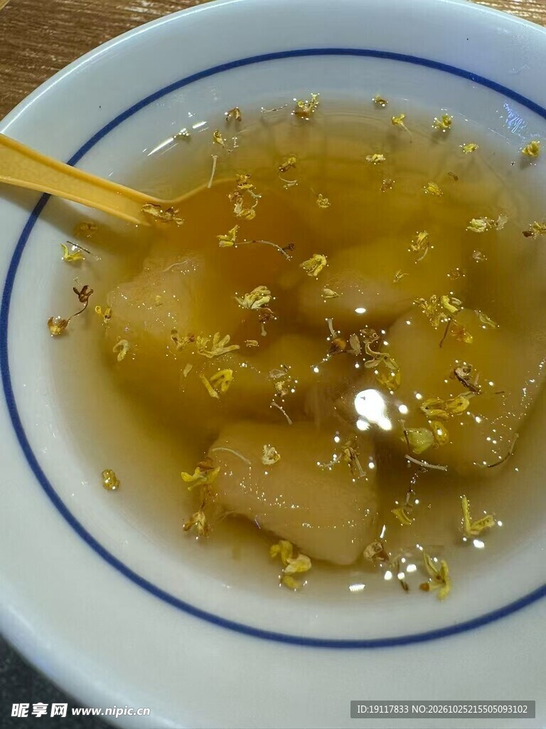夏日红糖冰粉