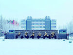 雪后中国石油大学校门