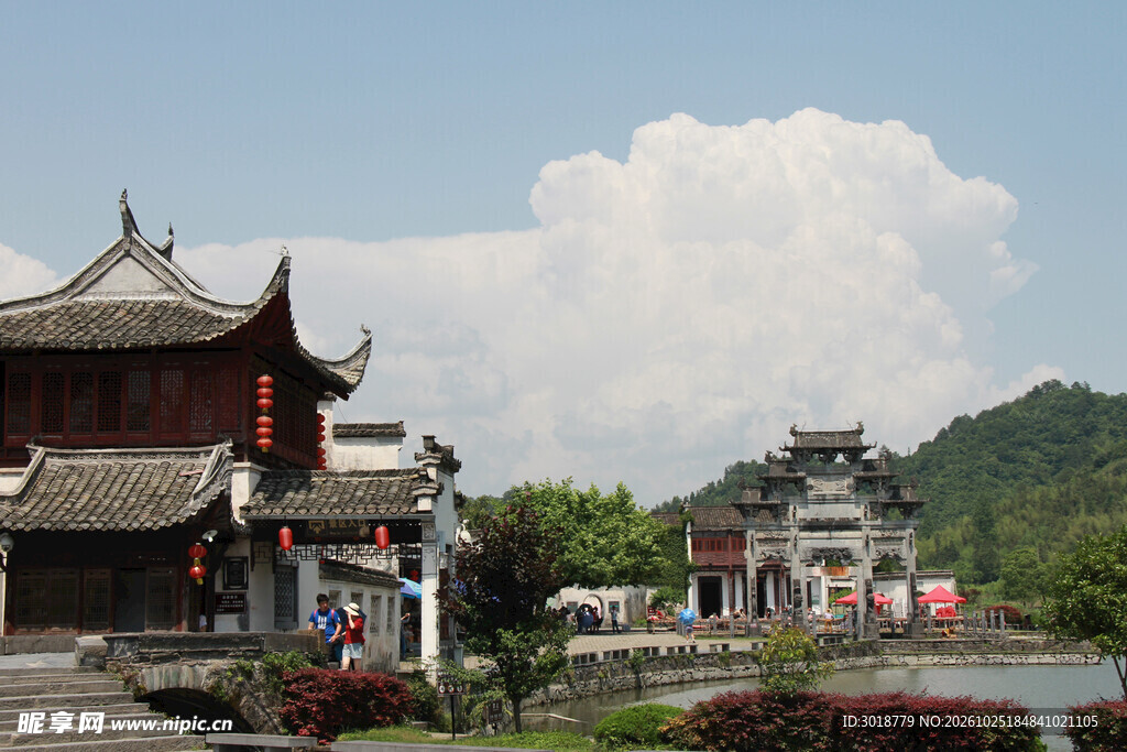 江南河畔古建风光