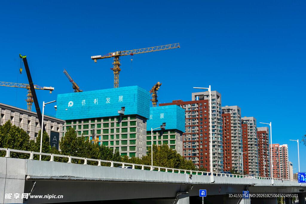 城市在建建筑群