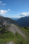 高山草甸山径风光