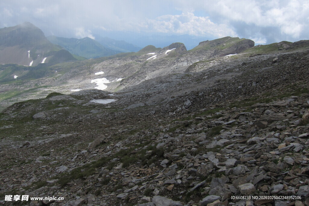 高原山地荒野风光