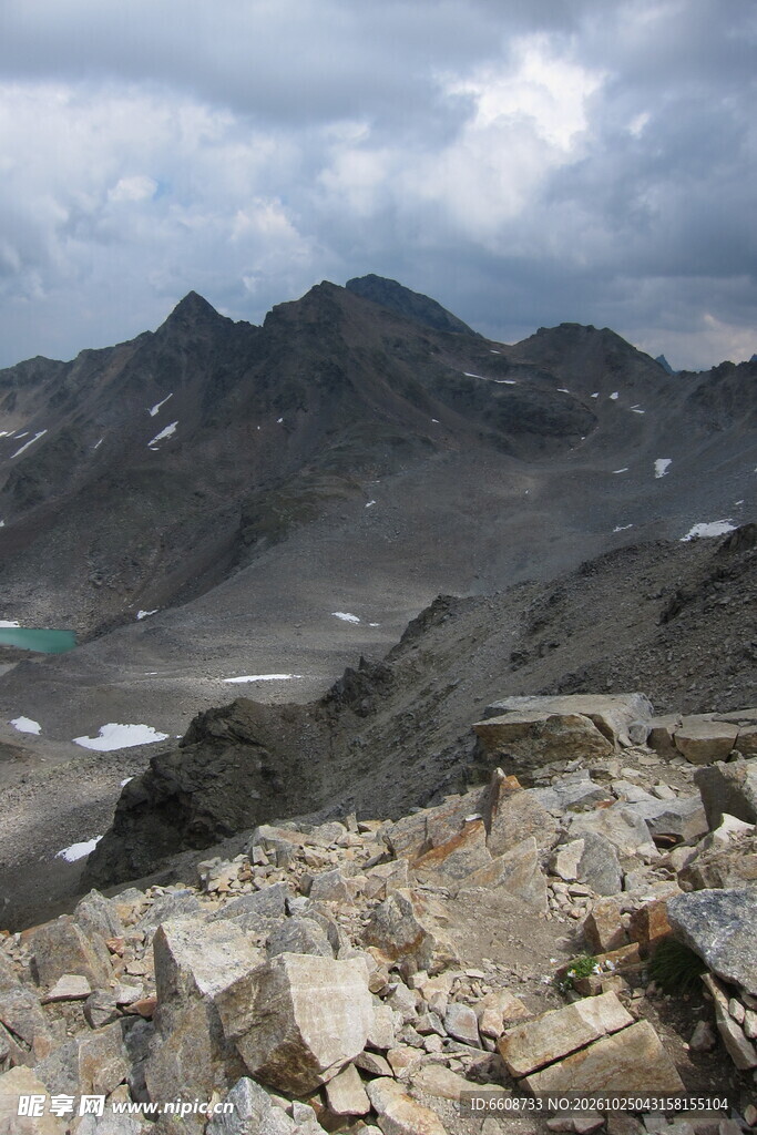高原山地荒野景观