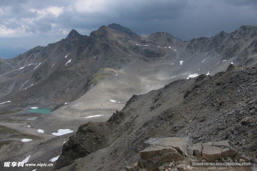高原山地云雾风光